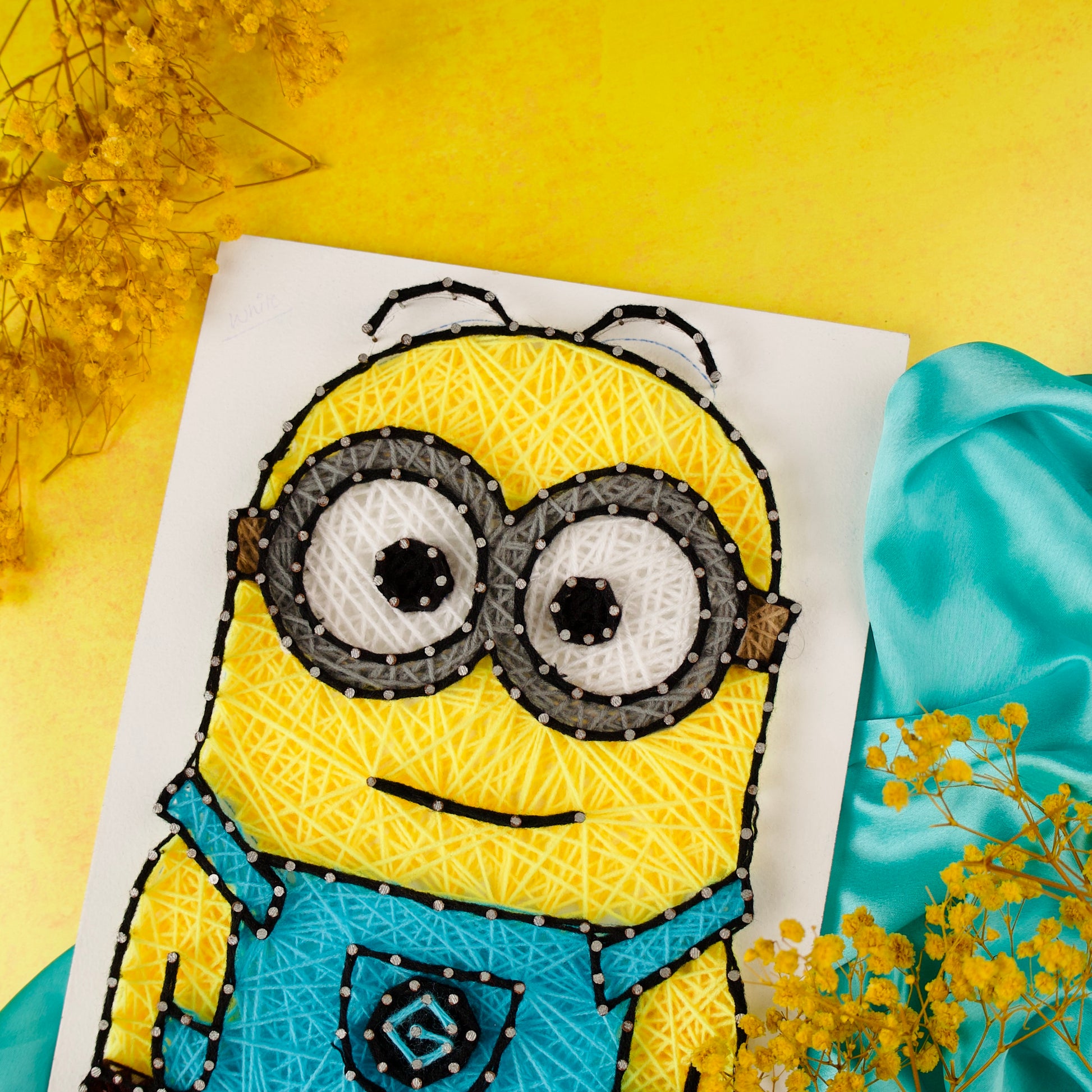 Handmade Minion String Art Gift – Customised Cartoon-Themed Room Decoration.